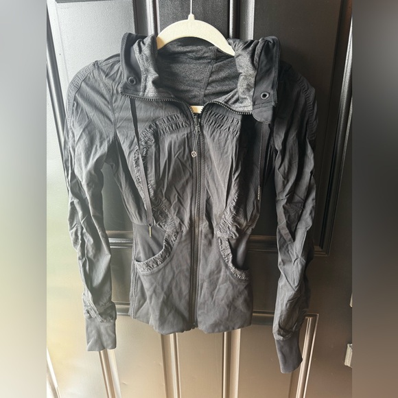 Lululemon reversible jacket - Picture 1 of 3